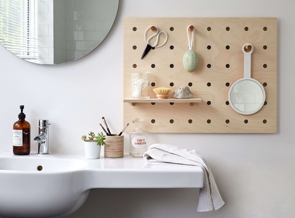 pegboard