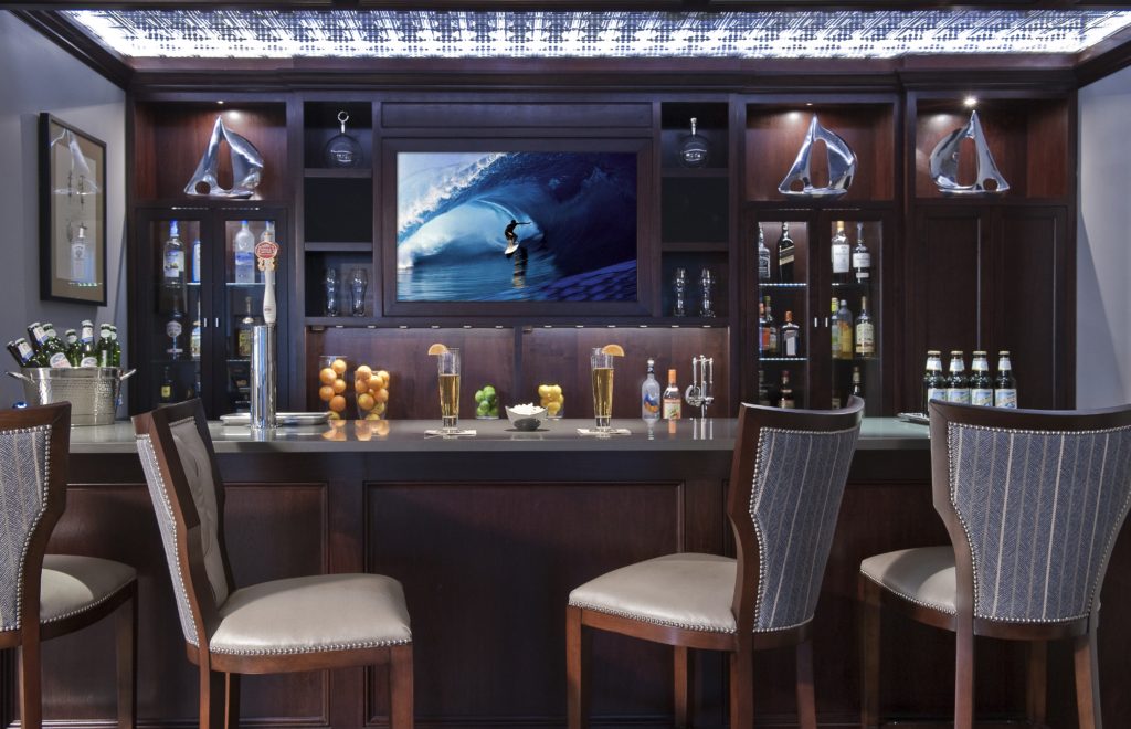 bar