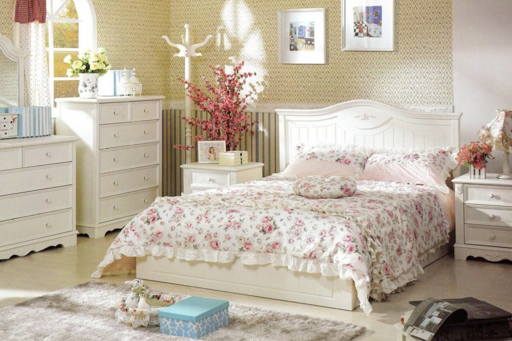 country-bedroom.jpg