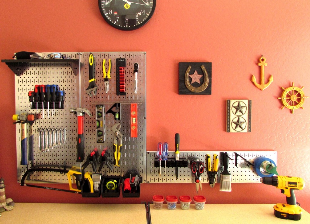 pegboard